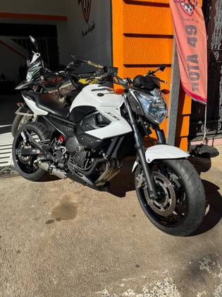 YAMAHA XJ6 N YAMAHA XJ6 N